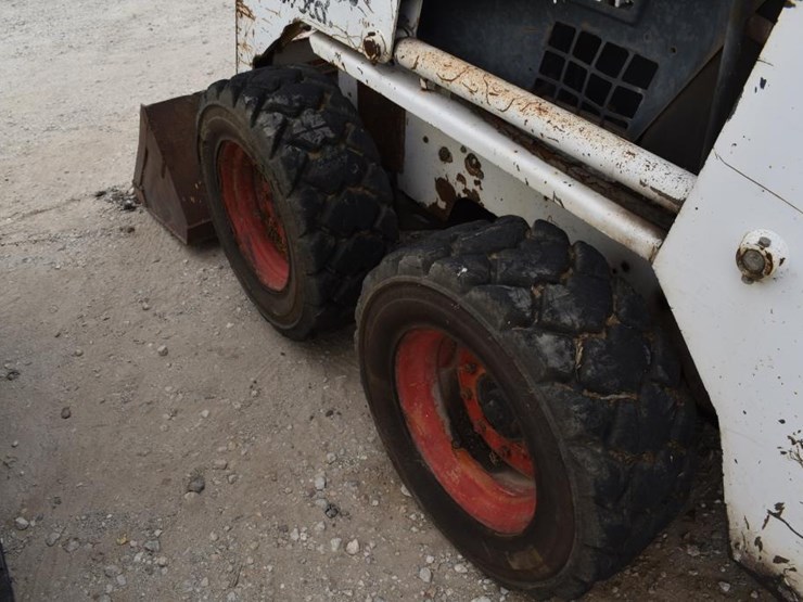 bobcat-743b-image-11