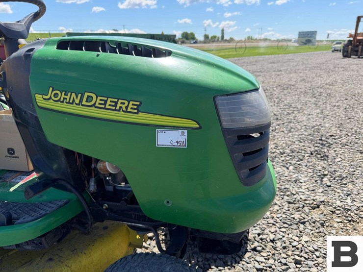 john-deere-l120-image-8