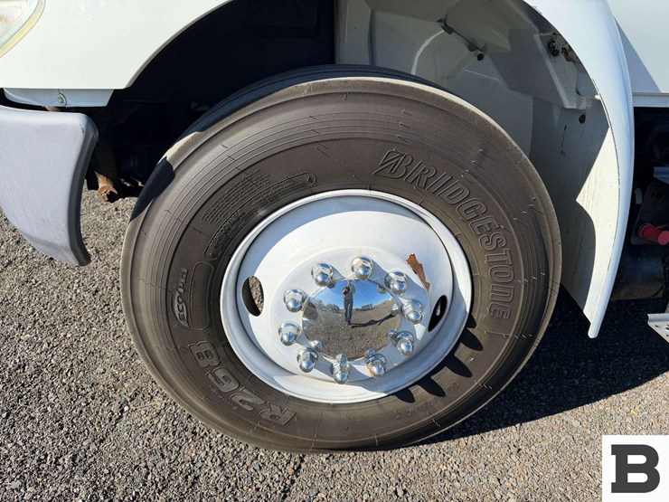 2008-international-durastar-4300-image-10