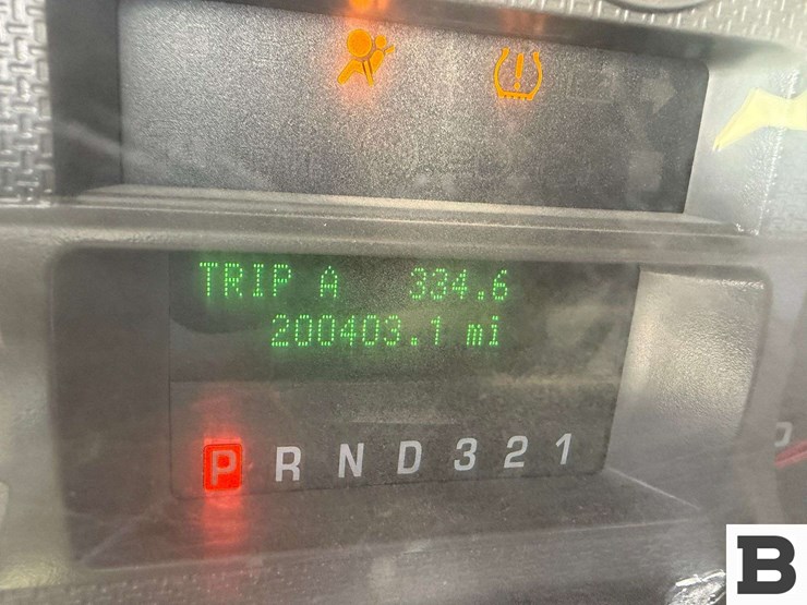 2010-ford-f250-image-38