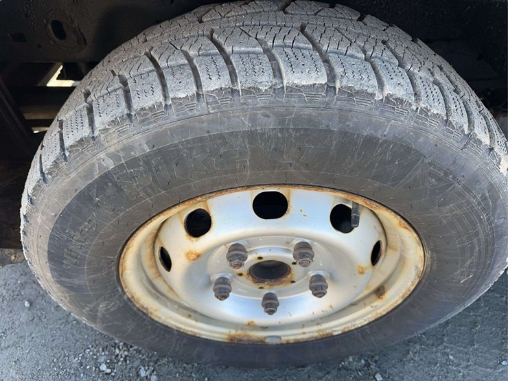 2020-ford-transit-image-9