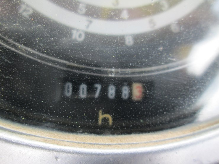 john-deere-2550-image-41