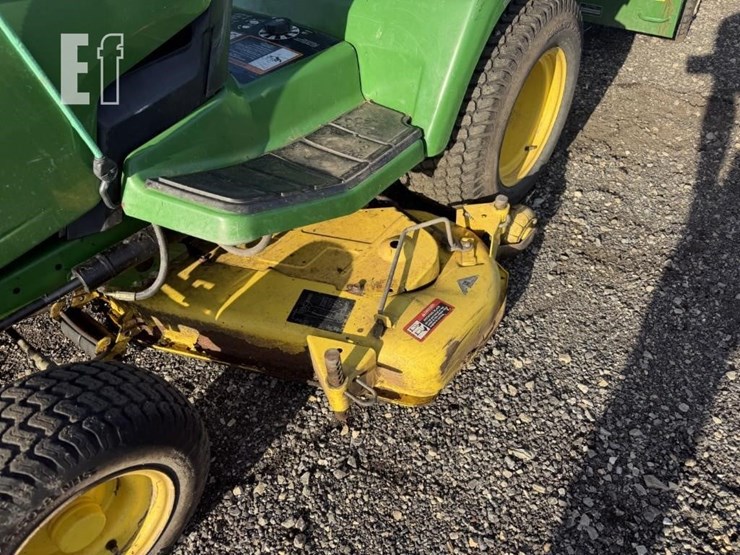 john-deere-345-image-7