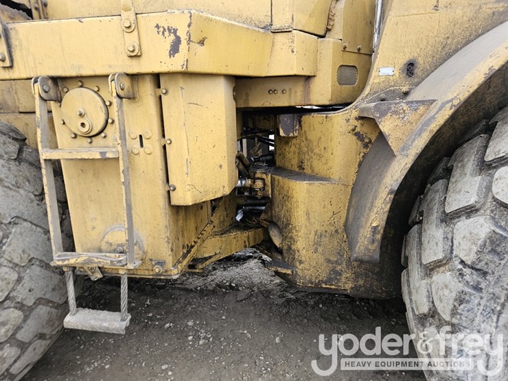 1979-caterpillar-980b-image-8