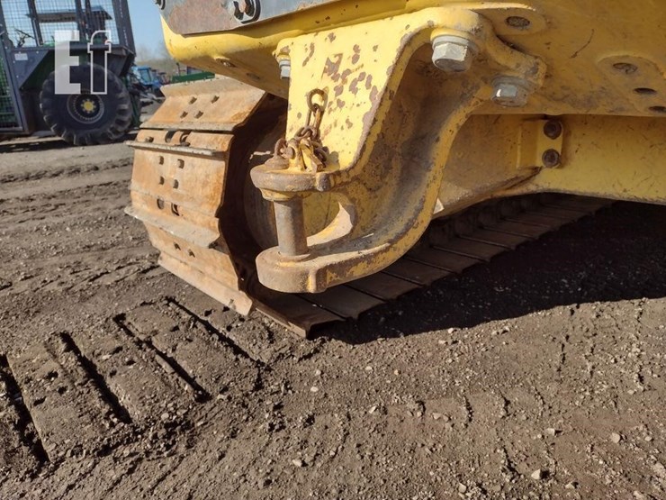 2013-komatsu-d39px-23-image-32