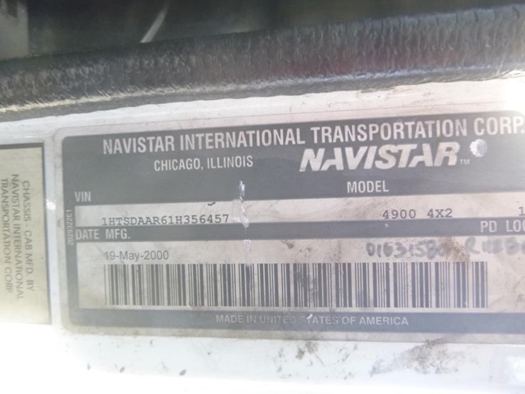 2001-international-4900-image-25