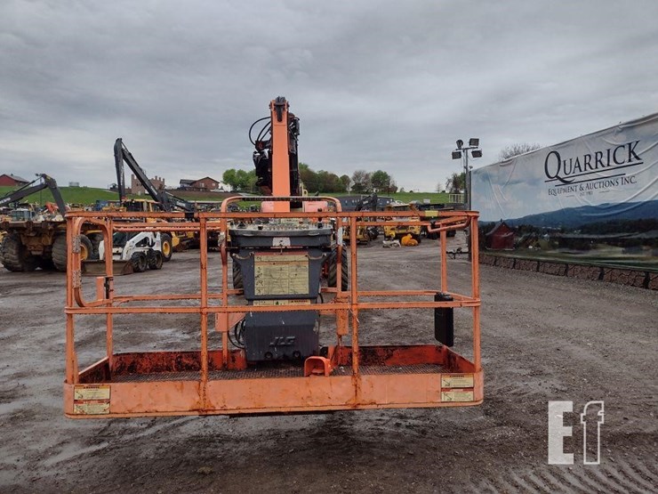 4-jlg-1200sjp-image-4