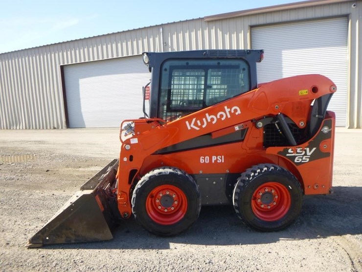 2020-kubota-ssv65-image-5
