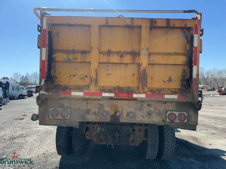 2016-international-7600-image-6