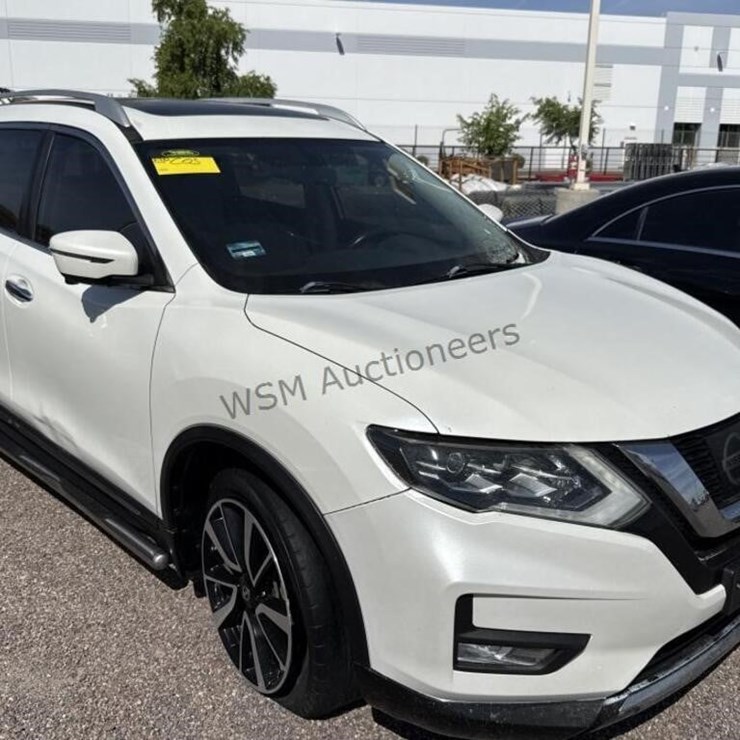 2018 NISSAN X-TRAIL