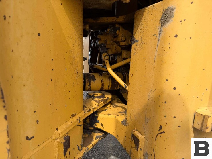 caterpillar-920-image-24