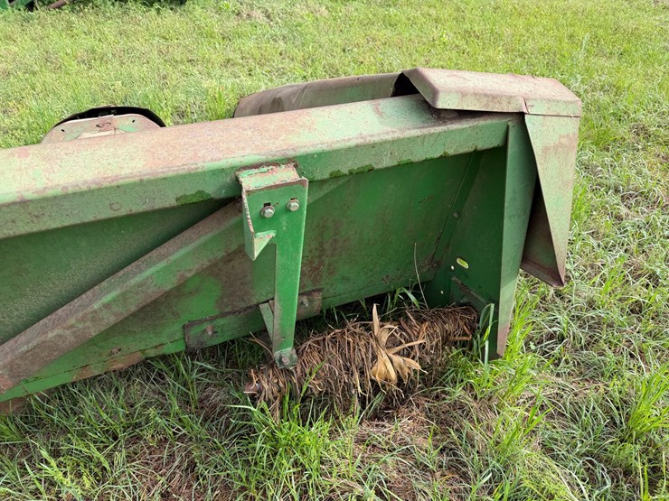 #511-•-#511-•-4-row-corn-header-image-4