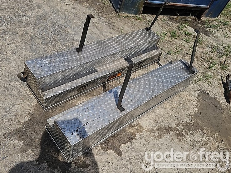 aluminum-tool-box-to-suit-truck-(2of)-image-1