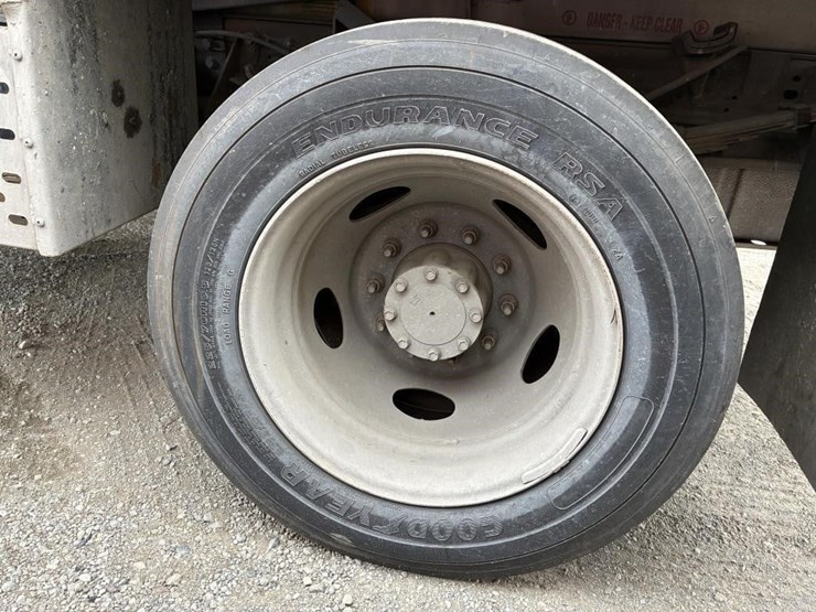 2007-ford-f450-image-11