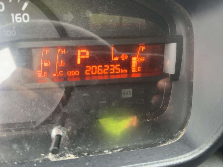 2020-hino-195-image-26