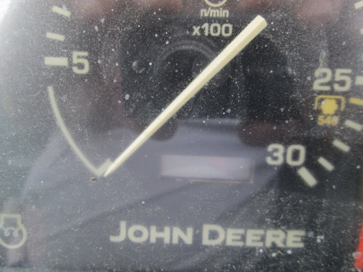 john-deere-110-image-41