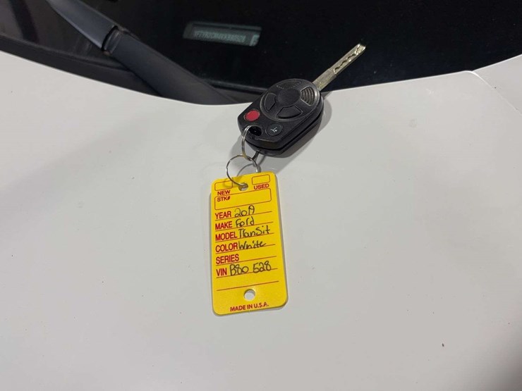 2019-ford-transit-image-21