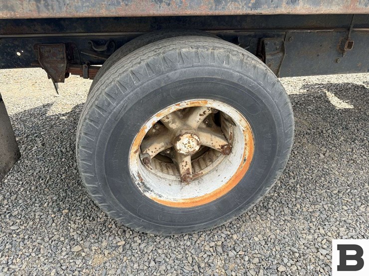 1975-chevrolet-c65-image-31