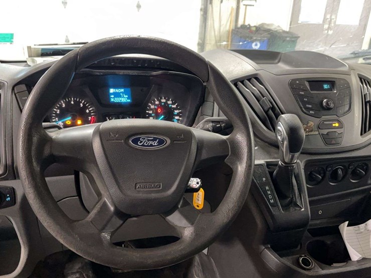 2018-ford-transit-image-15