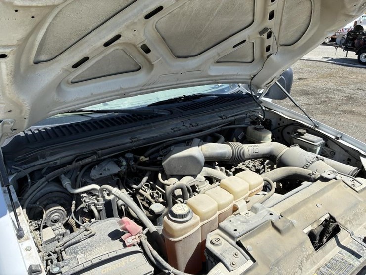 2004-ford-f350-image-8
