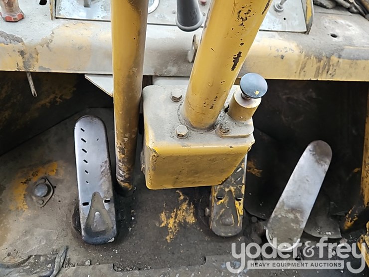 1979-caterpillar-980b-image-25