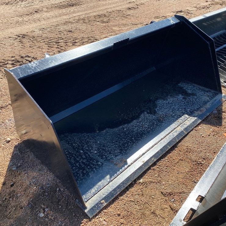 #4064 • Swict 72" Large Capacity Snow/Material Bucket