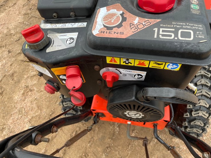#1543-•-ariens-deluxe-28-sho-snowblower-image-8