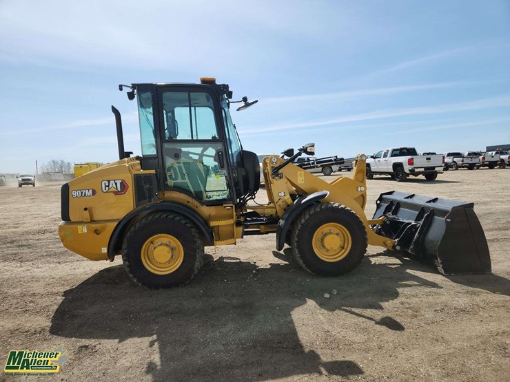 2022-caterpillar-907m-image-8