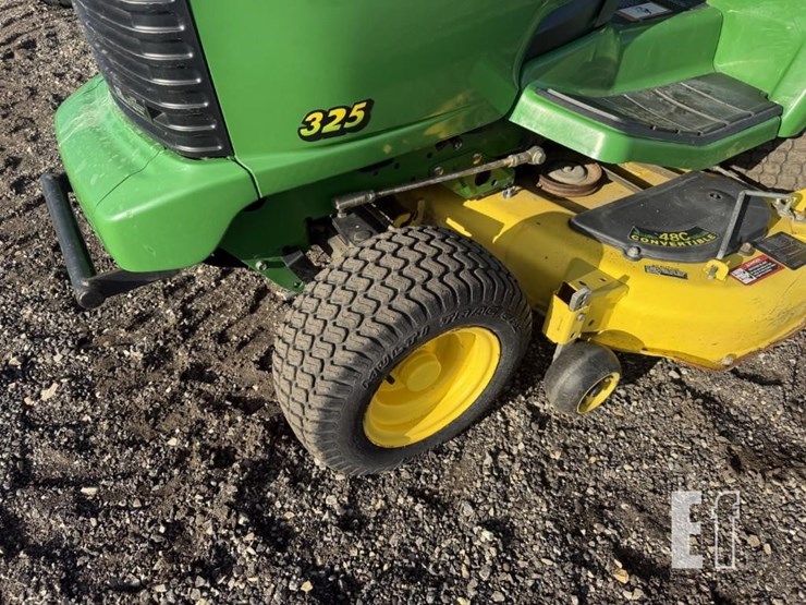 2000-john-deere-325-image-7