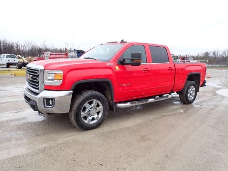 2016-gmc-2500hd-image-1