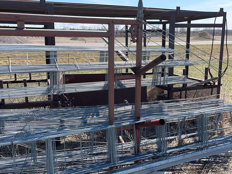 rack-with-wire-rebar-image-10