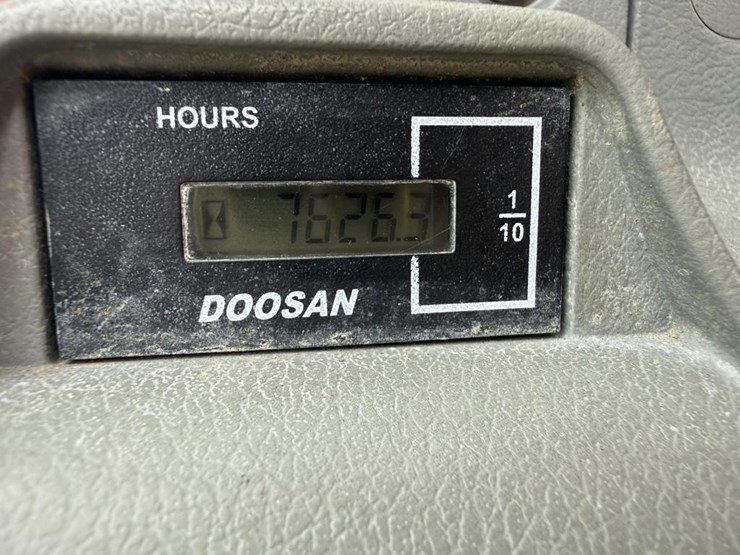 2014-doosan-dx225-lc-image-21