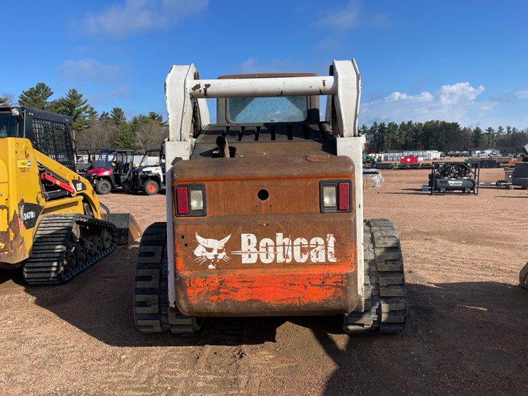 2005-bobcat-t300-image-6