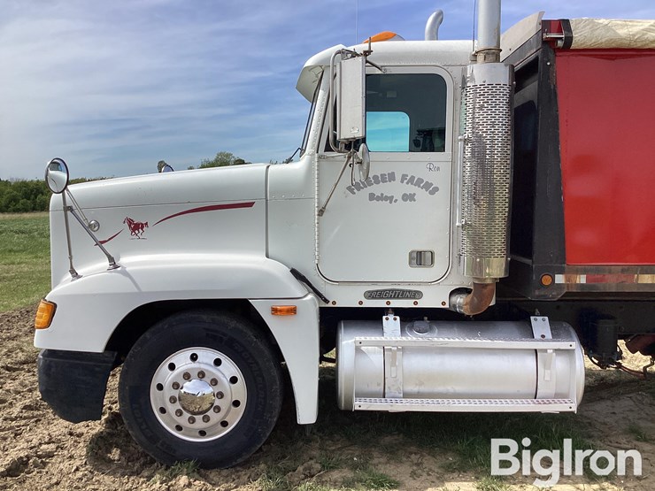 1995-freightliner-fld120-image-9