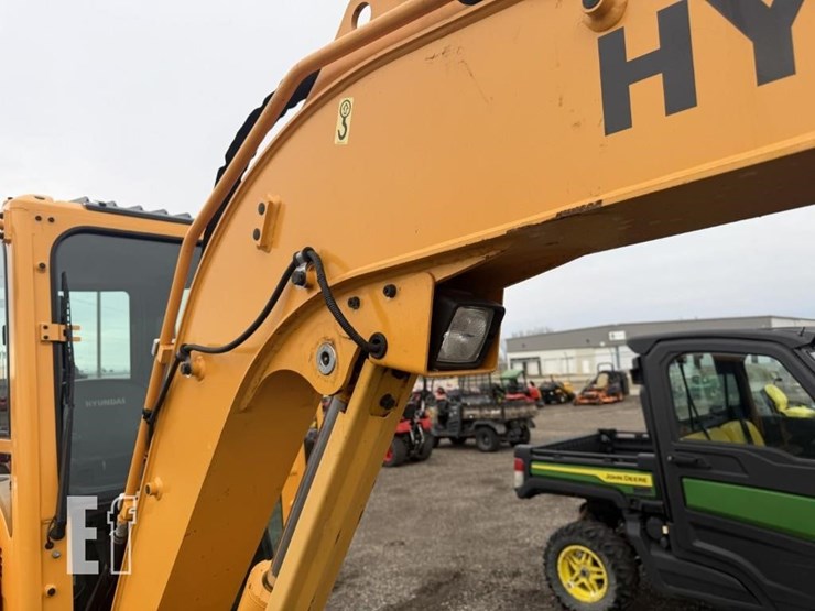 hyundai-robex-35z-9a-image-14