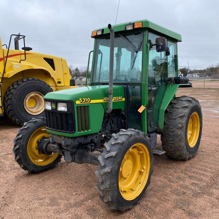 JOHN DEERE 5310