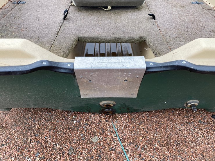 #1563-•-12'-kl-industries-120-poly-boat-image-13