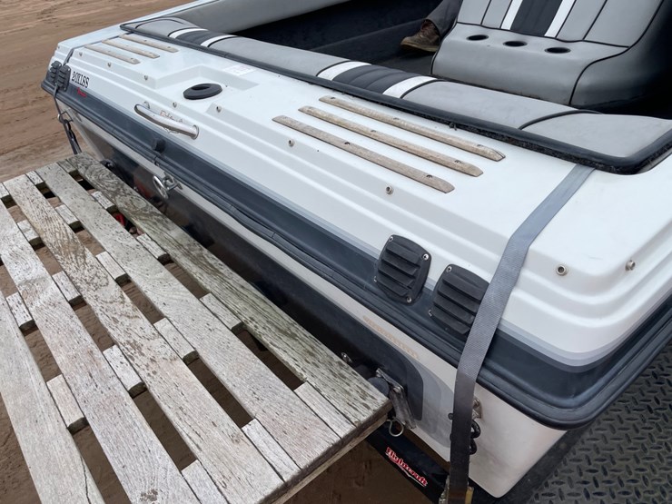 #1564-•-1989-australian-flightcraft-20'-boat-(has-wi-title)-image-27