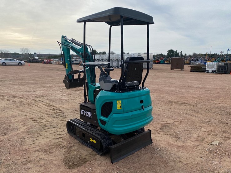 #5555-•-2026-cfg-kt12r-mini-excavator-image-6