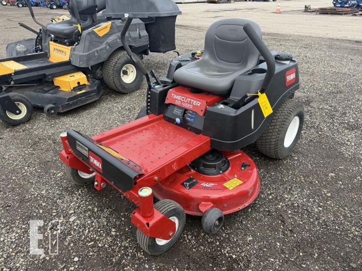2016-toro-timecutter-ss4225-image-1