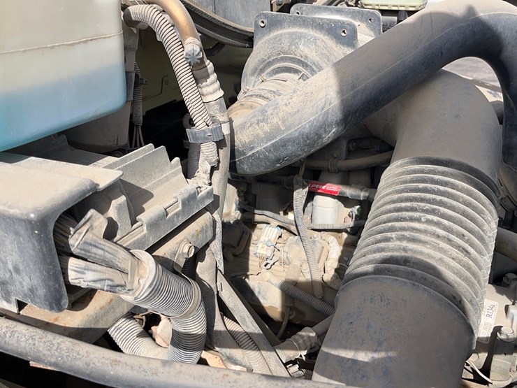 2002-gmc-4500-truck-image-5