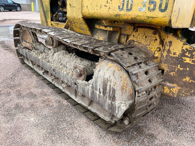 john-deere-350-image-22