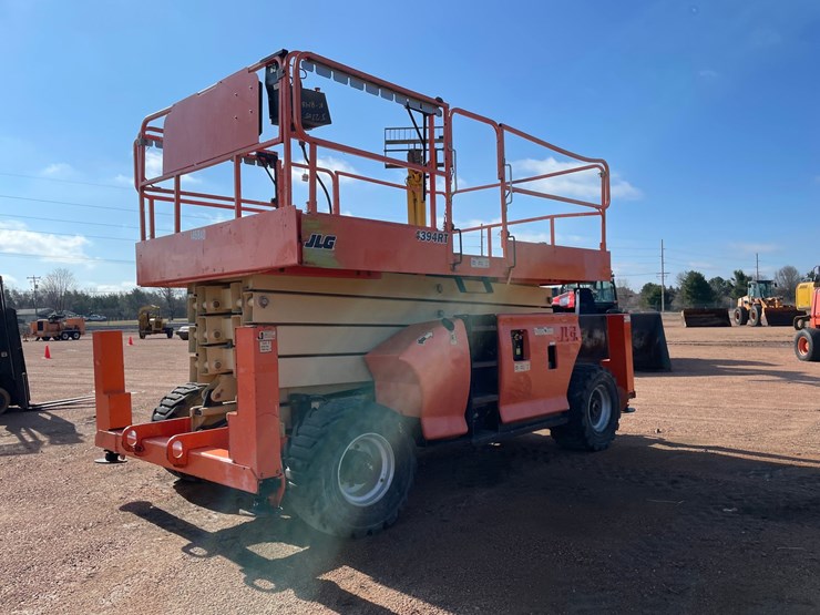 2015-jlg-4394rt-image-5
