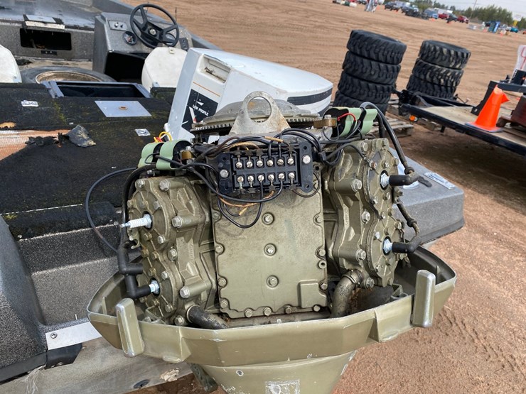 #1577-•-1987-15'-astroglass-boat-(has-registration-card)-image-31