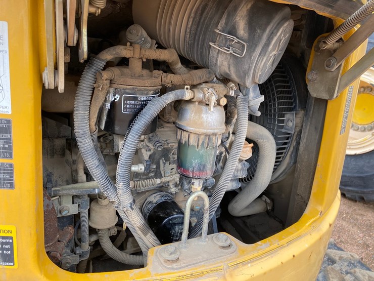 2011-deere-27d-image-19