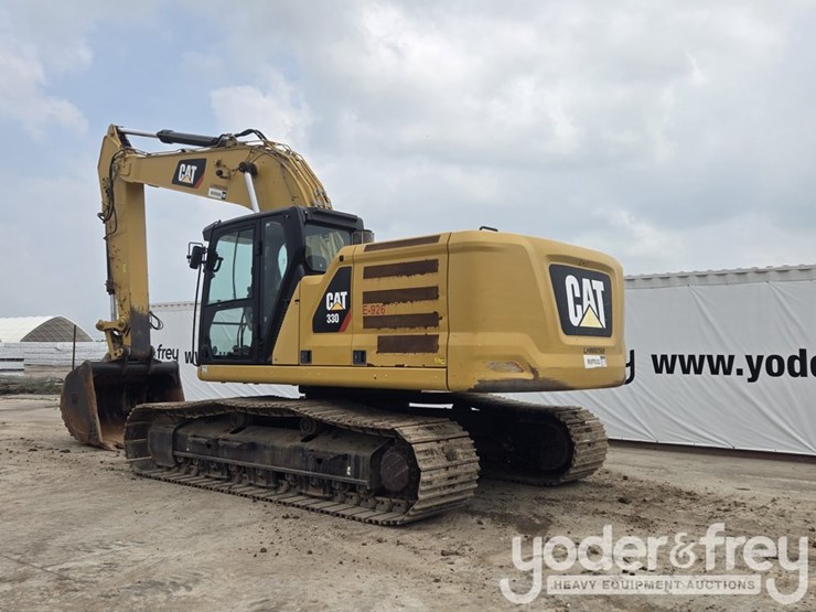 2019-caterpillar-330-image-3