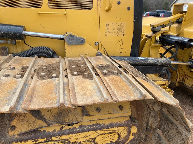 2016-caterpillar-d5k2-lgp-image-35