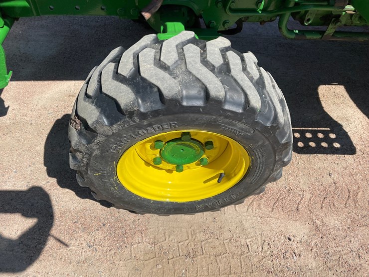 john-deere-4200-image-19