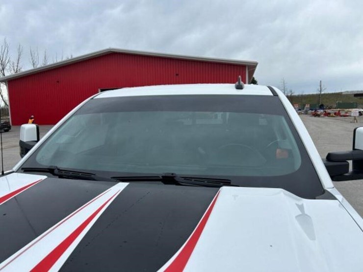2018-chevrolet-silverado-1500-ltz-image-64