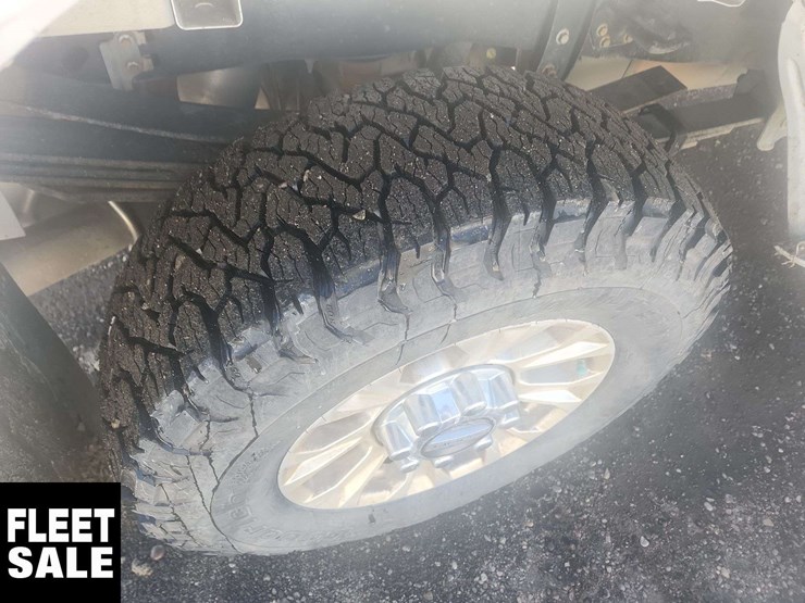 2020-ford-f350-image-34